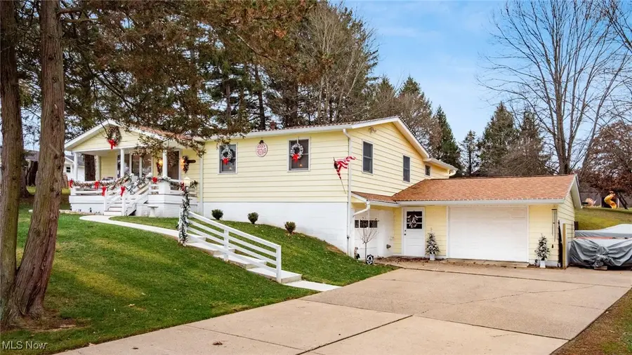 1268 Ellen Drive, Zanesville, OH 43701 - Image #2