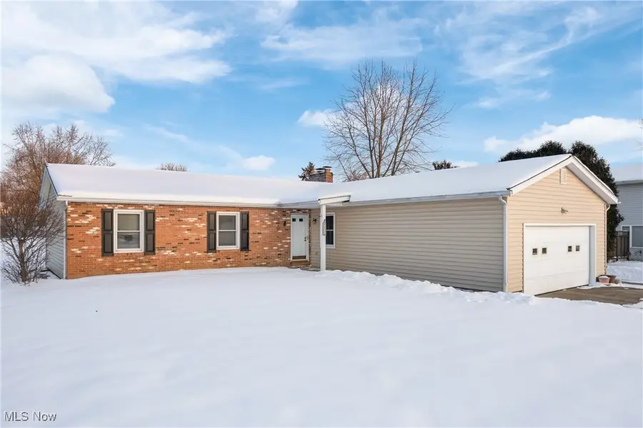 4415 Royce Avenue, Uniontown, OH 44685 - #2