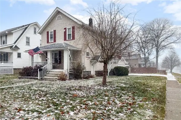 946 Falls Avenue, Cuyahoga Falls, OH 44221