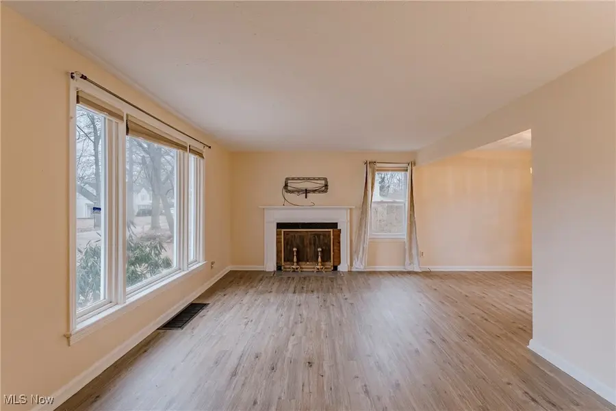 19814 Wickfield Avenue, Warrensville Heights, OH 44122 - Image #3