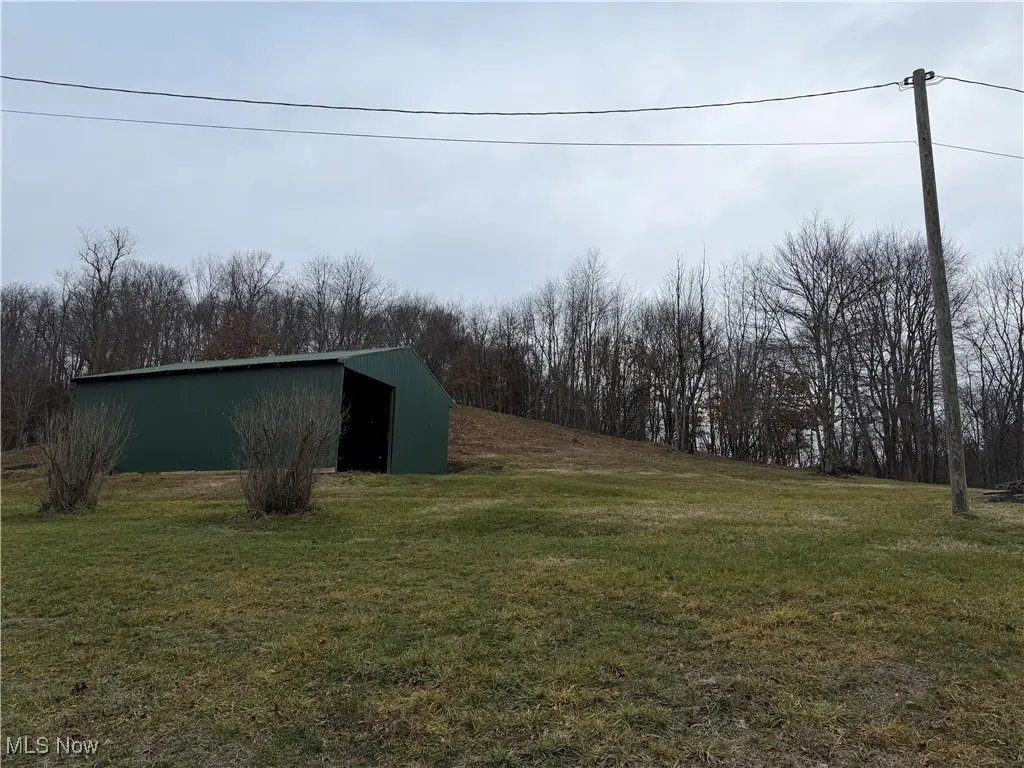 47084 Sidehill Road, East Liverpool, OH 43920 - Image #1