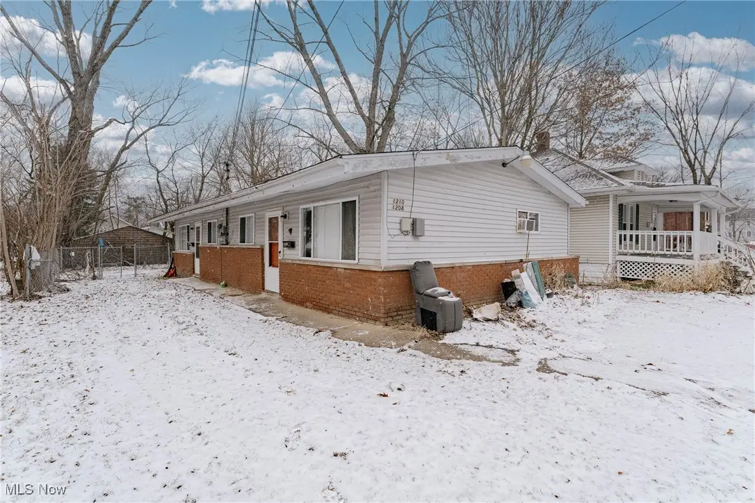 1208-1210 Bellows Street, Akron, OH 44301 - Image #1