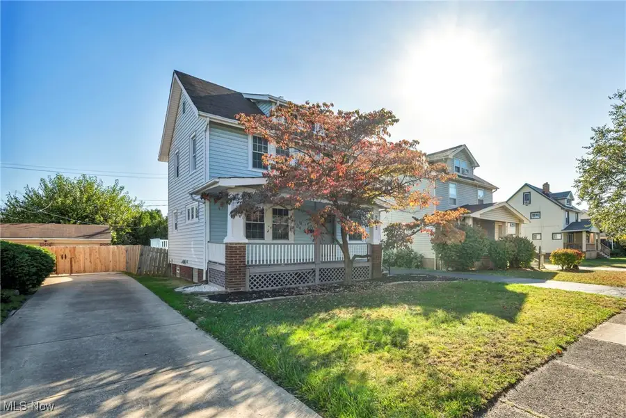 9302 Park Heights Avenue, Garfield Heights, OH 44125 - Image #3