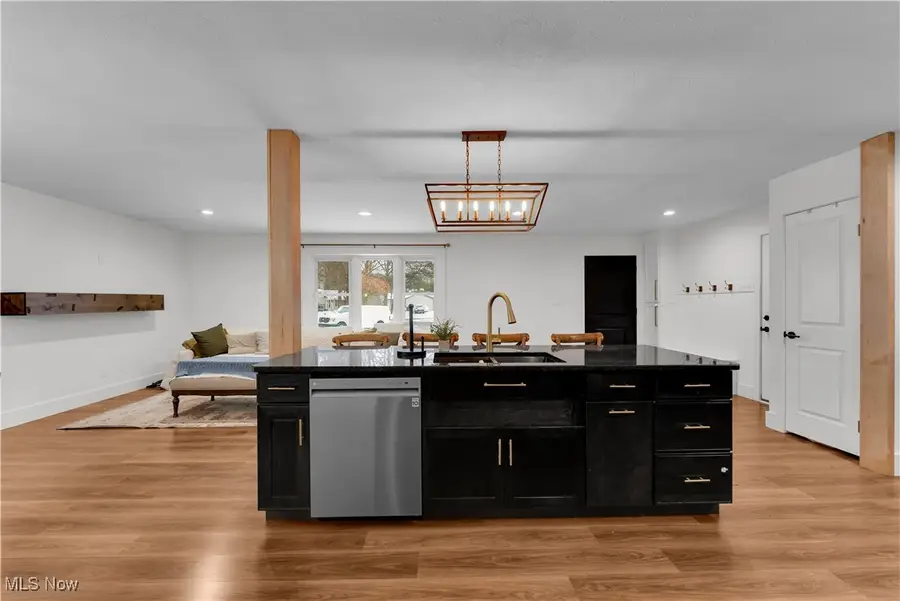 2911 Lydia Drive, Broadview Heights, OH 44147 - Image #2