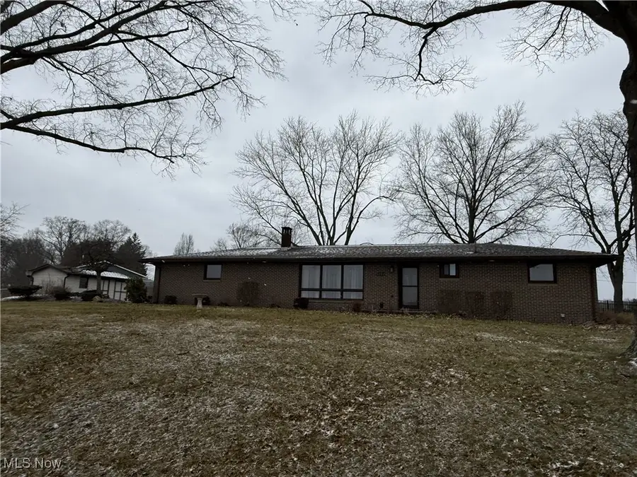 3222 Circleview Nw Drive, Dover, OH 44622 - Image #3