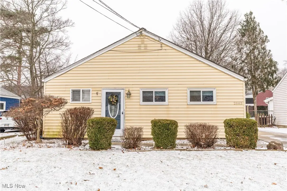 2863 Archwood Place, Cuyahoga Falls, OH 44221 - Image #1