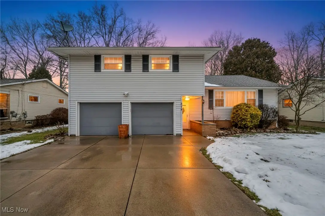 214 Beechwood Drive, Wadsworth, OH 44281 - Image #1