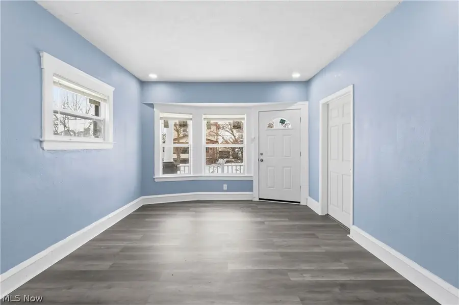 4517 Gifford Avenue, Cleveland, OH 44144 - #2