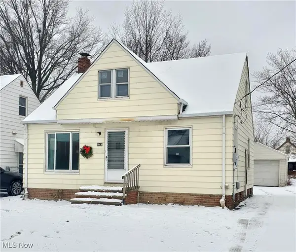 944 E 220th Street, Euclid, OH 44119