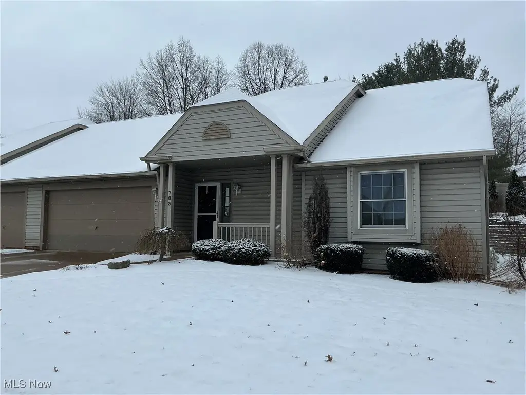 703 Beverly Avenue, Canal Fulton, OH 44614 - Image #1