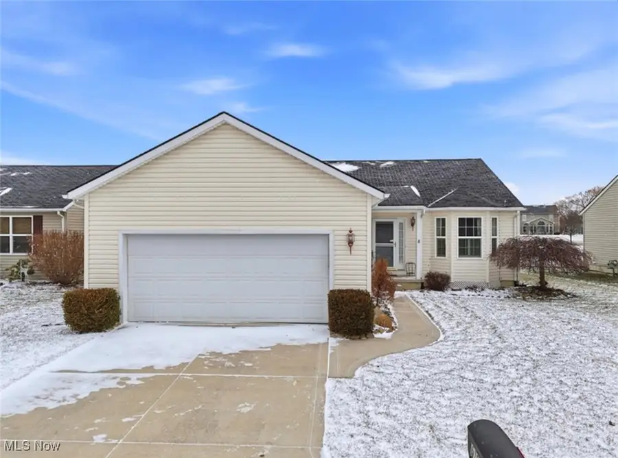 6180 Greenview Trail, North Ridgeville, OH 44039 - Image #2