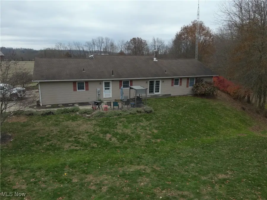 4650 Tabor Ridge Ne Road, Mineral City, OH 44656 - Image #2