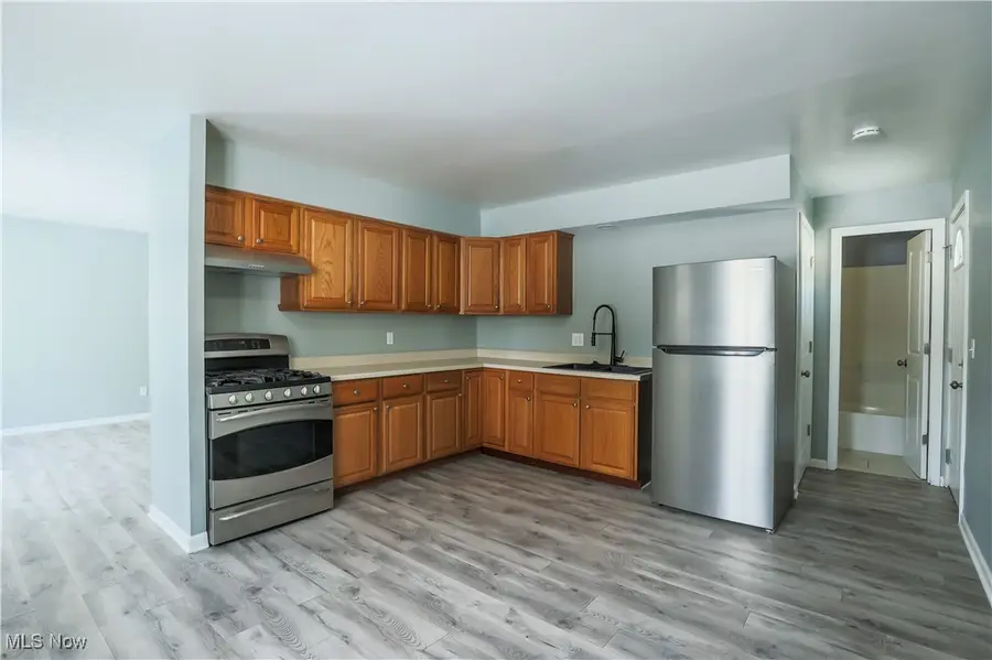 532 Wesley Avenue, Elyria, OH 44035 - Image #2