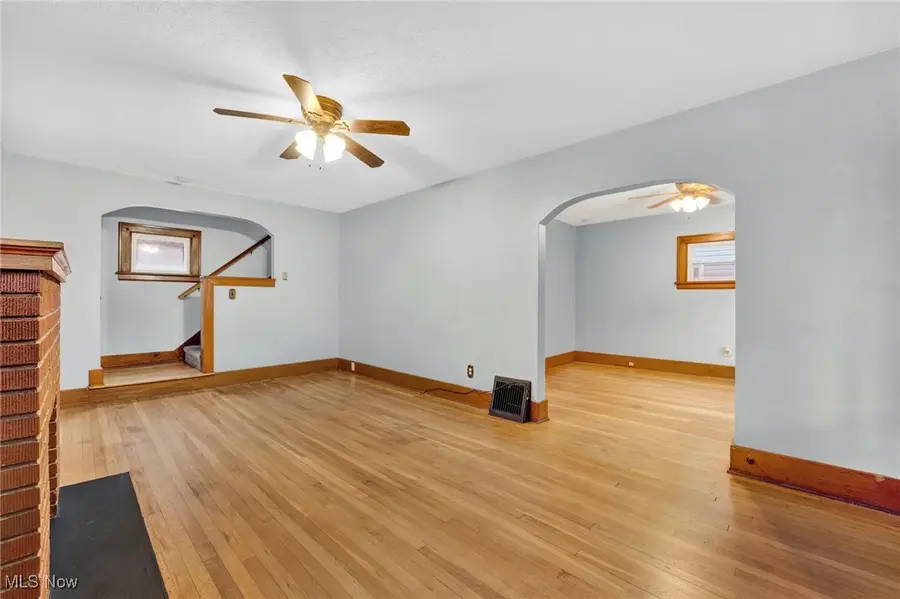 361 Mission Drive, Akron, OH 44301 - Image #2