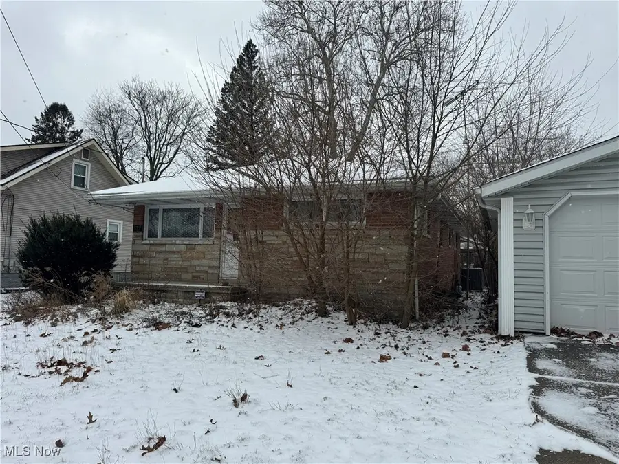 532 Lamont Street, Akron, OH 44305 - Image #3