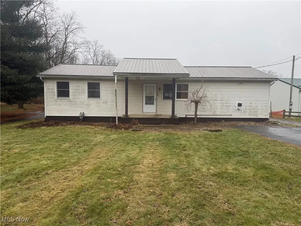 7528 Goodland Se Avenue, Waynesburg, OH 44688 - Image #1