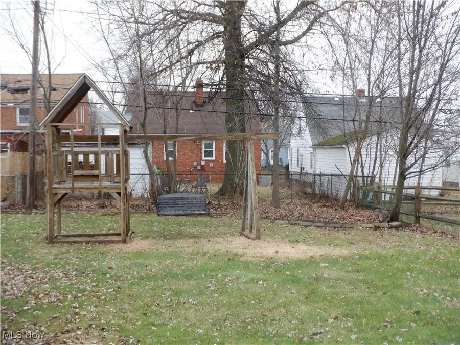12021 Oak Park Boulevard, Garfield Heights, OH 44125 - Image #3