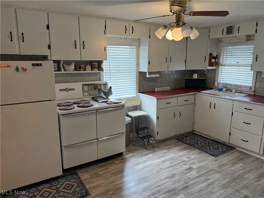 4321 Clague Road, North Olmsted, OH 44070 - Image #2