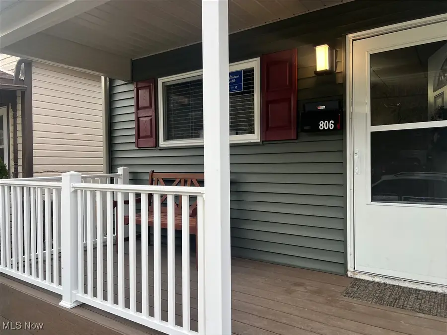 806 Howard Street, Bridgeport, OH 43912 - Image #2