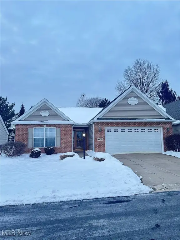 4165 Ledgewater Drive, Mogadore, OH 44260