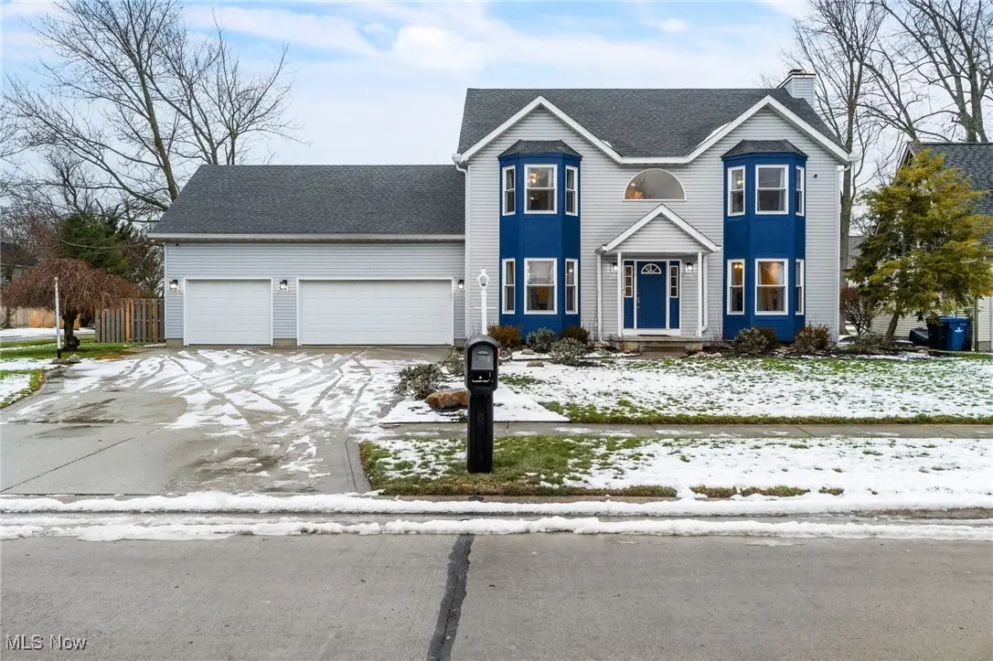 100 Pembridge Court, Sheffield Lake, OH 44054 - Image #1