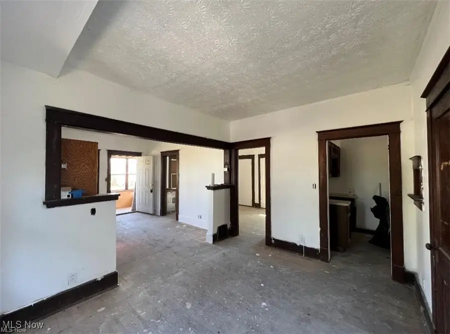 2428 Wydesteel Avenue, Youngstown, OH 44505 - Image #3