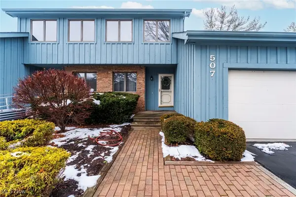 507 Tournament Trail, Cortland, OH 44410