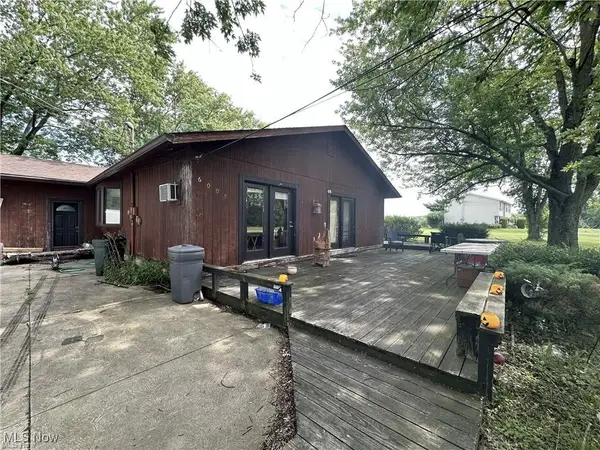 6009 Cinnamon Drive, West Salem, OH 44287