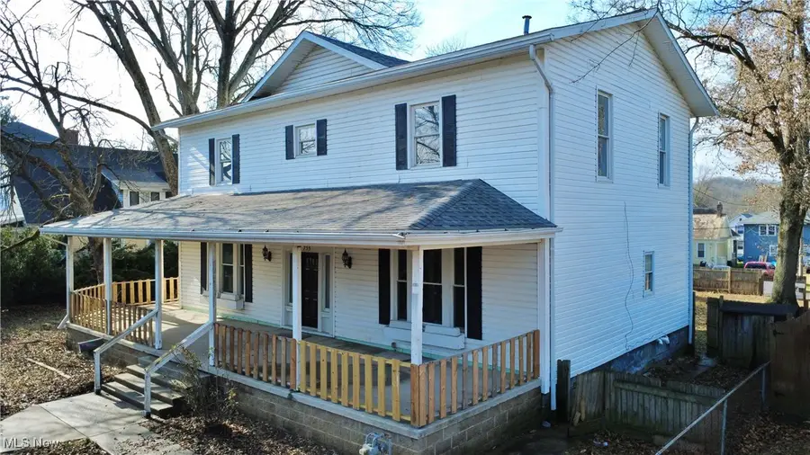 735 Brighton Boulevard, Zanesville, OH 43701 - Image #2