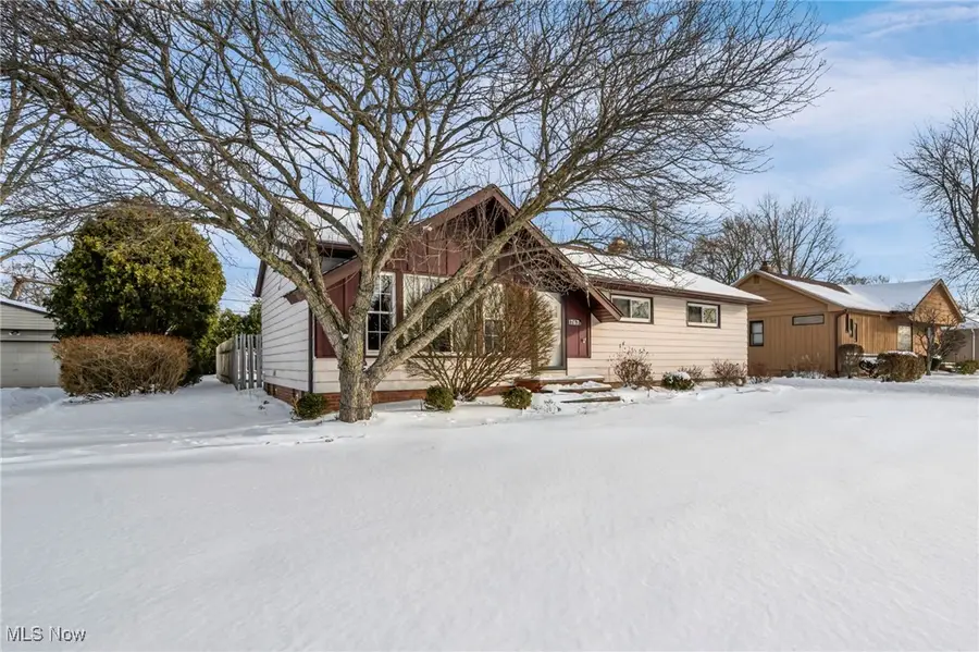 1767 Bellingham Road, Mayfield Heights, OH 44124 - Image #2