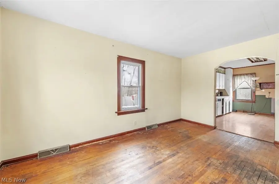 1190 Swartz Road, Akron, OH 44306 - #3