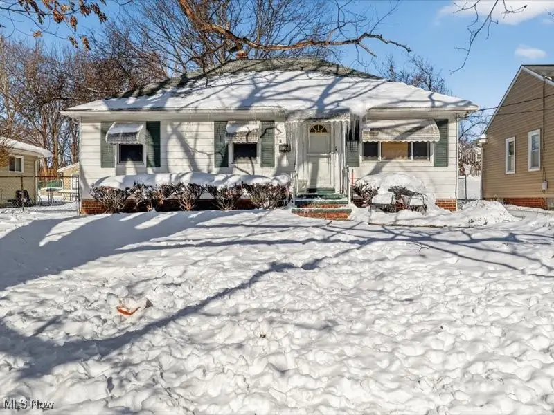16241 Glenburn Avenue, Maple Heights, OH 44128 - Image #2