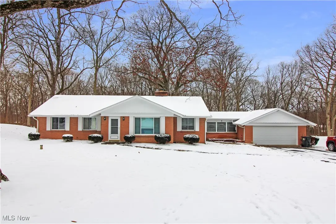 3298 N Valley Drive, Port Clinton, OH 43452 - Image #1