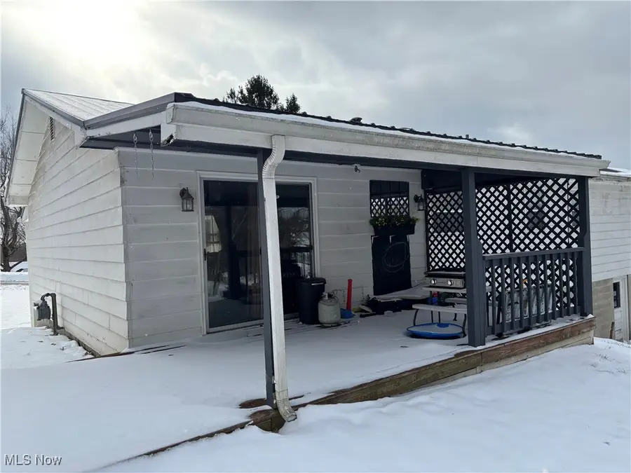 815 Crestview Drive, East Liverpool, OH 43920 - Image #2