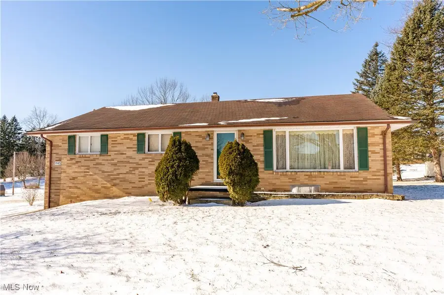 1945 Fairbrook Ne Avenue, East Canton, OH 44730 - Image #2