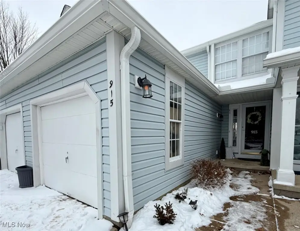 915 Sturbridge Drive, Medina, OH 44256 - Image #1