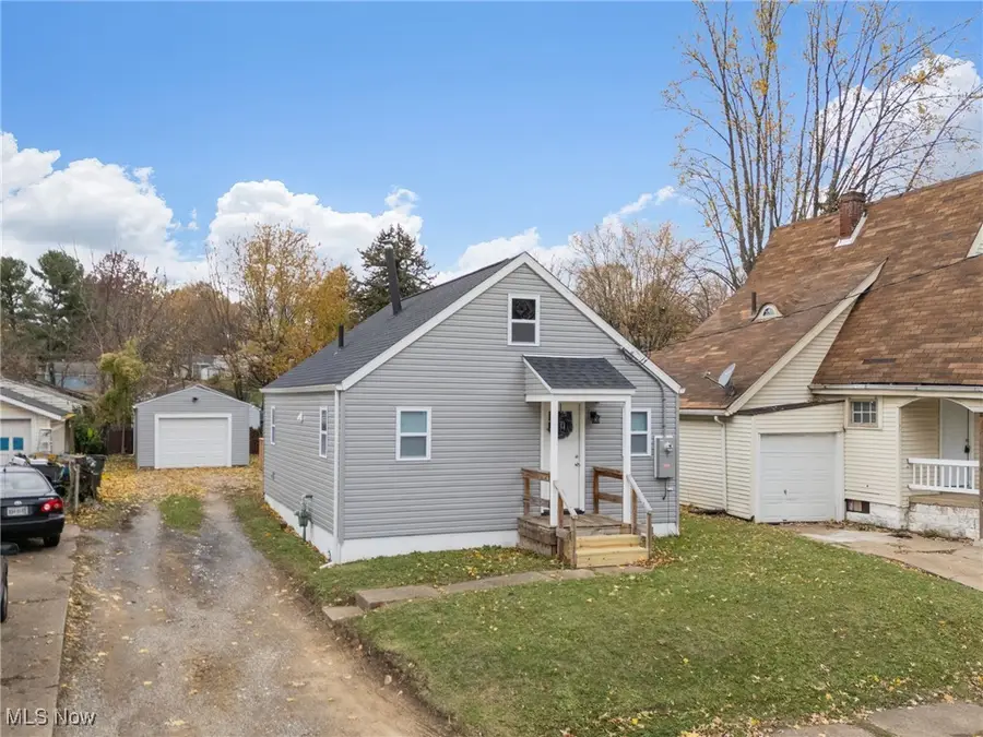 2315 Maple Ne Avenue, Canton, OH 44714 - #3