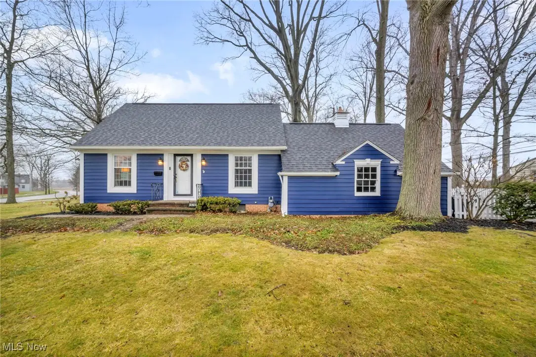 16790 Glenridge Avenue, Middleburg Heights, OH 44130 - Image #1