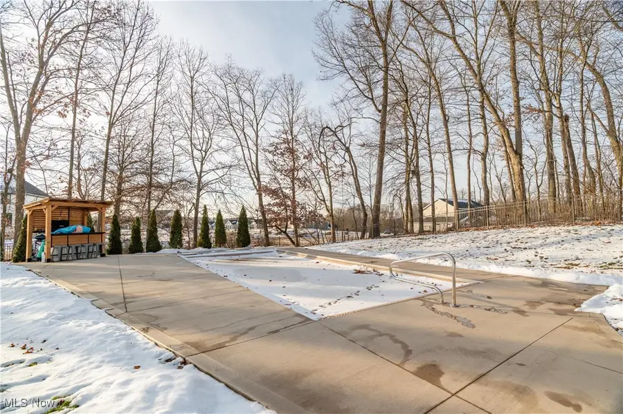 3595 Vineyard Nw Avenue, Canton, OH 44708 - Image #3