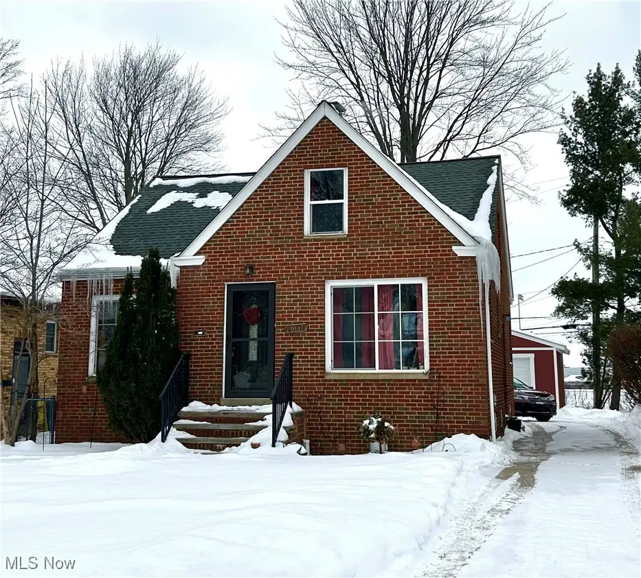 20654 Belvidere Avenue, Fairview Park, OH 44126 - Image #1