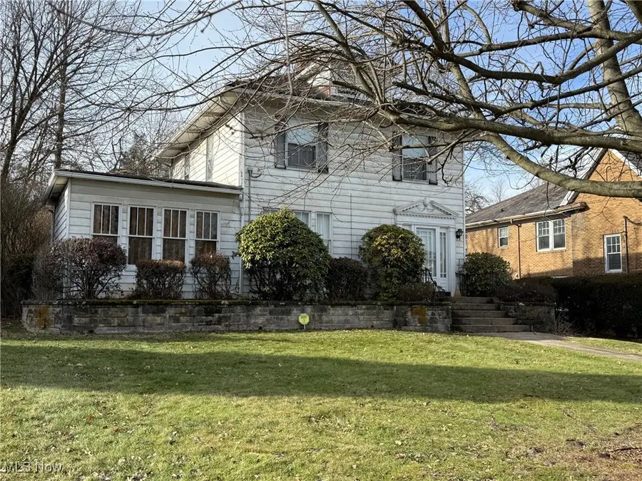 717 Woodlawn Road, Steubenville, OH 43952 - Image #2