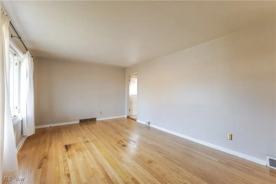 132 Capitol Drive, Weirton, WV 26062 - Image #2