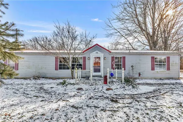 316 Railroad Street, Wellington, OH 44090