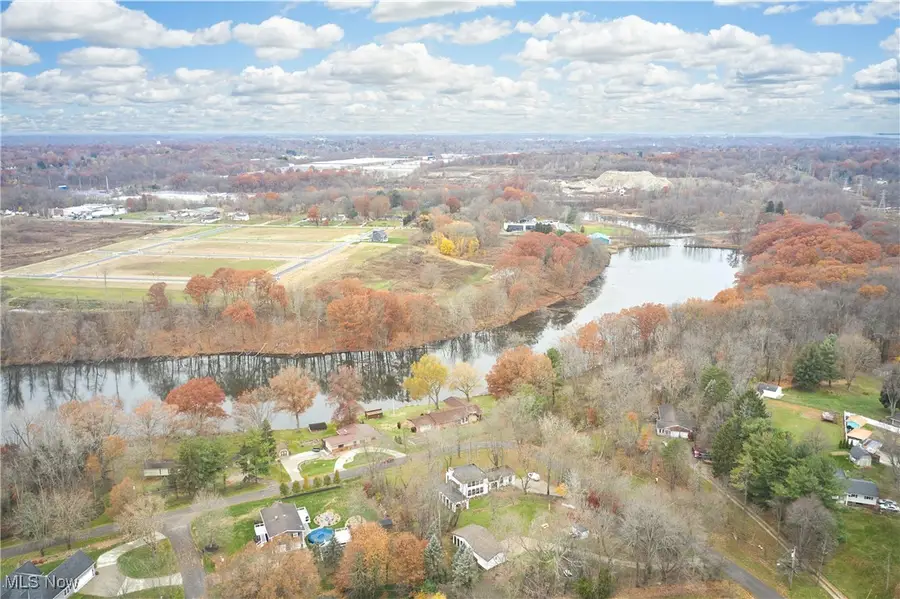 2671 Spring Valley Boulevard, Mogadore, OH 44260 - Image #3