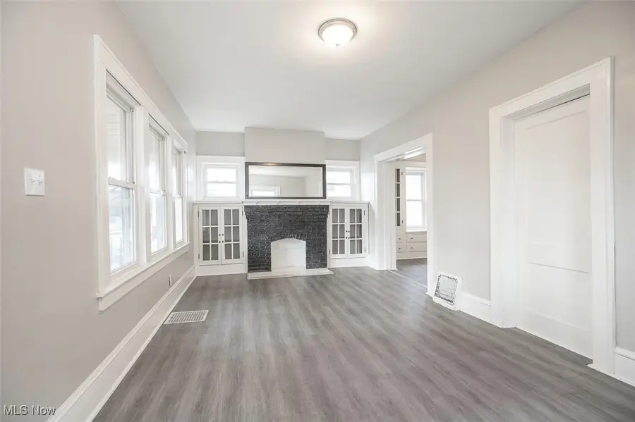 429 Lovisa Street, Akron, OH 44311 - Image #3