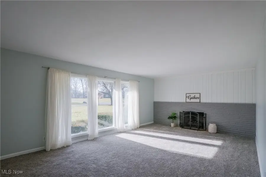 715 Highland Park Drive, New Franklin, OH 44319 - Image #3