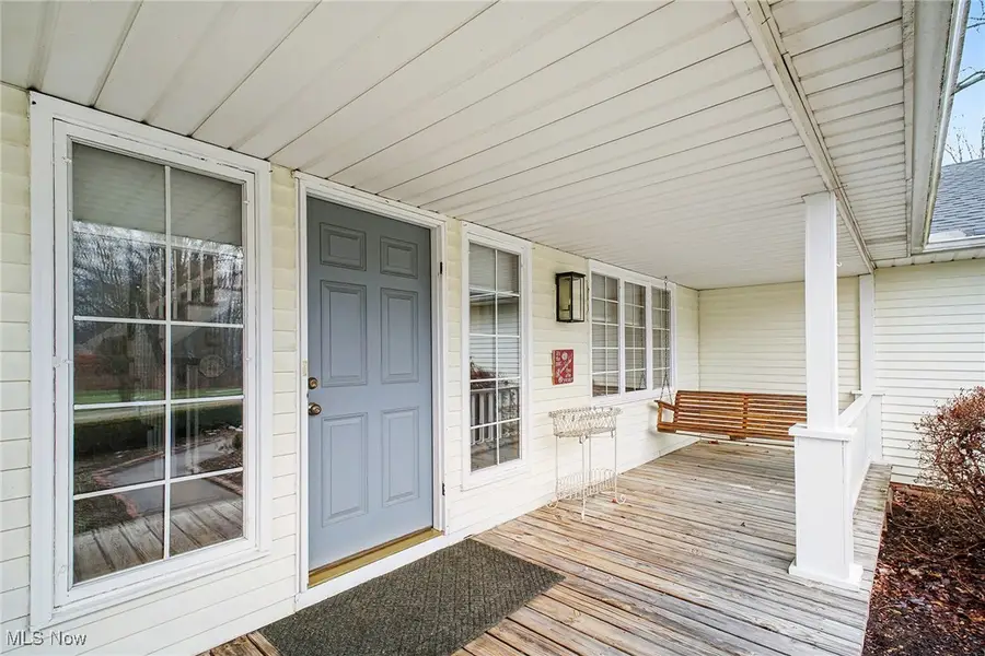 13285 S Partridge Drive, Valley View, OH 44125 - Image #2