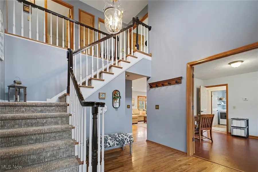 13285 S Partridge Drive, Valley View, OH 44125 - Image #3