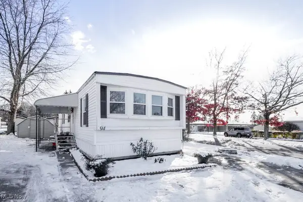 18592 Edwards Road #94, Doylestown, OH 44230