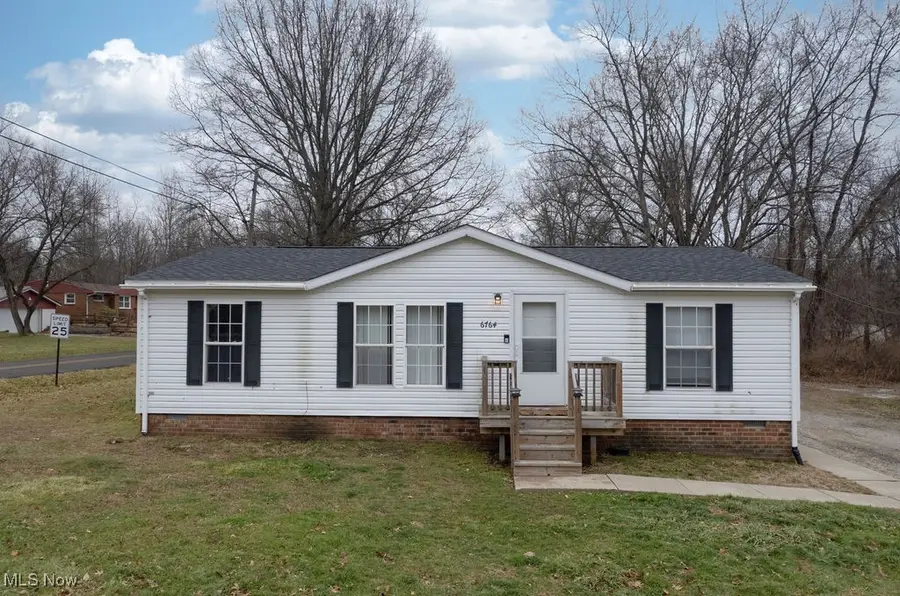 6764 Sumner Road, Ravenna, OH 44266 - Image #2